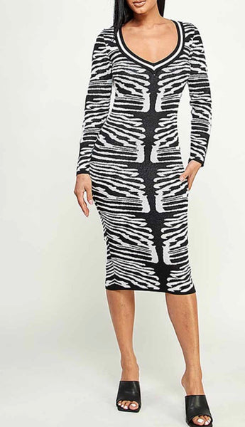 Black & White Midi Sweater Dress